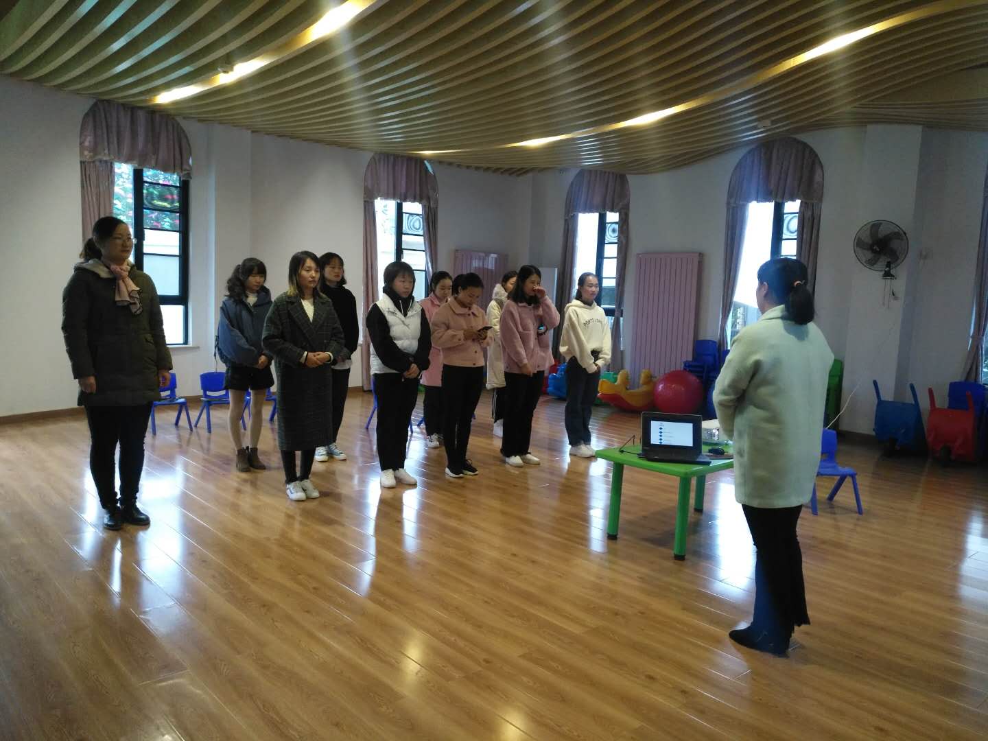 南宫电竞掌上供应链订货系统官方移动APP绿色下载